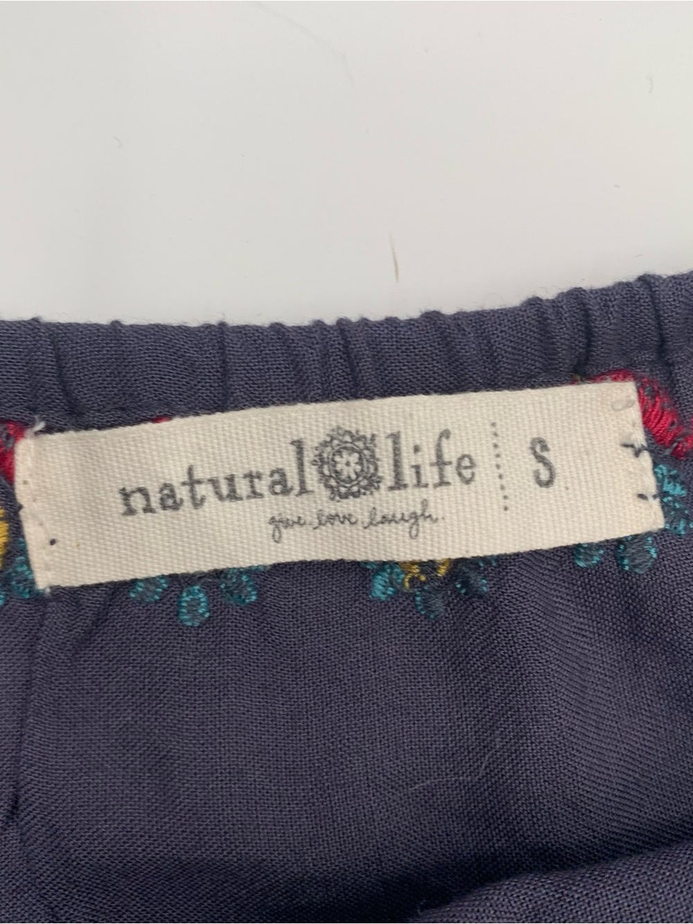 Natural Life Women’s Gray Multicolor Floral Embroidered Boho Dress Size S - Picture 6 of 8